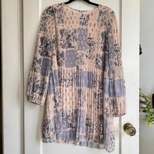 Aritzia Wilfred Daydreamer Long Sleeve Accordion Pleat Mini Dress